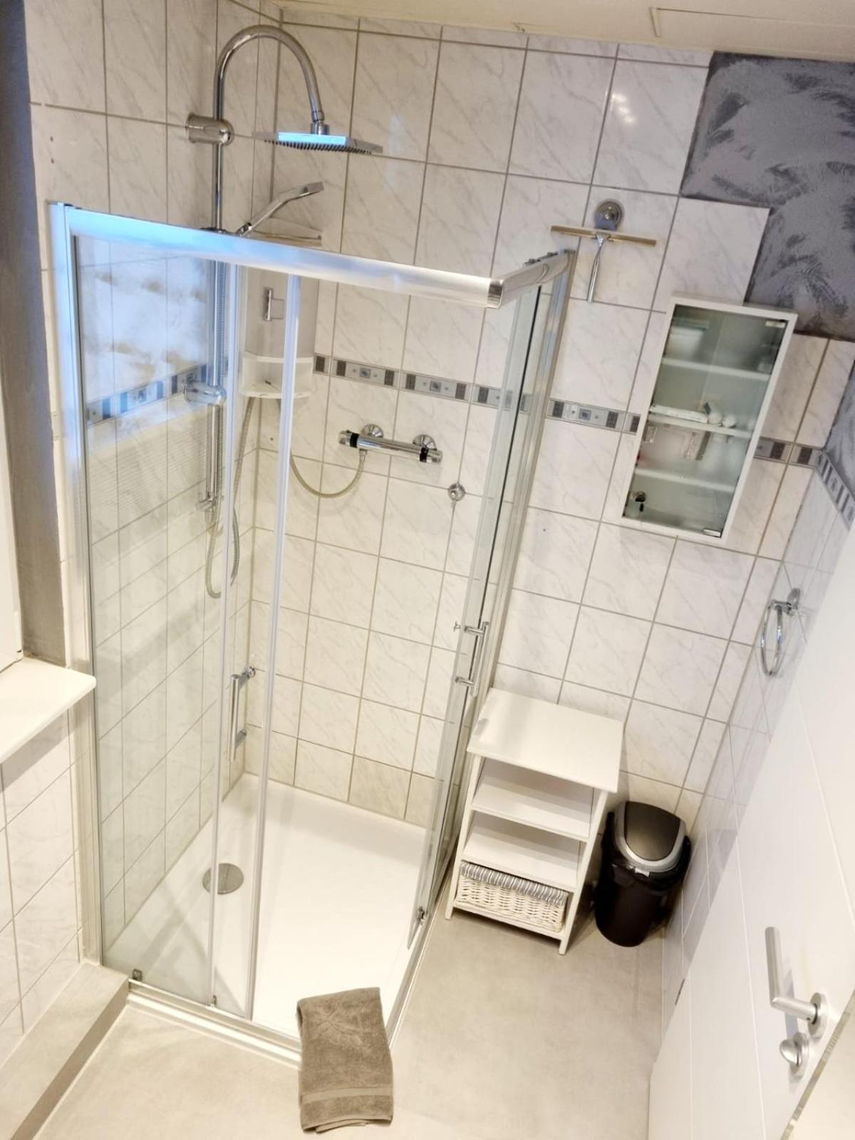 Hollestuebchen Apartamento Hessisch Lichtenau Exterior foto